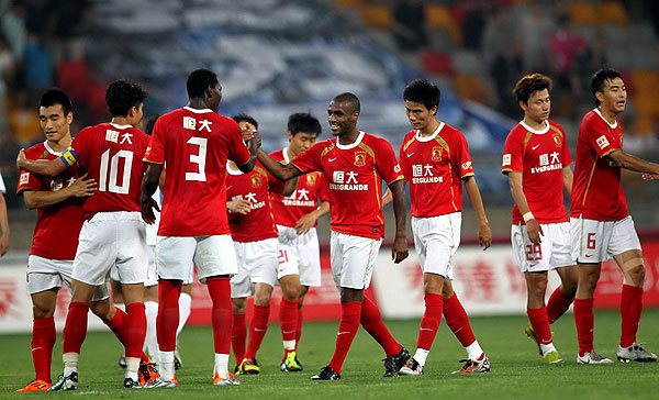 博洛尼亚游击战力强劲，主场反弹值得期待，帕尔马客场表现波动较大