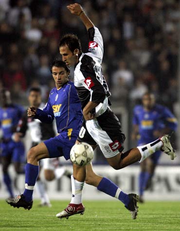 范戴克：批评？这是现代足球一部分；很自豪能带领荷兰这么久（范戴克：批评属于现代足球的常态；能长期带领荷兰队让我很自豪）