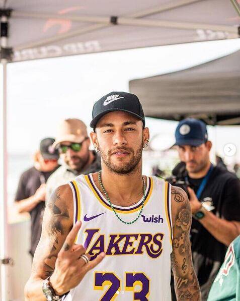 Upset：之前本有机会加盟iG，但交易因我直播说漏嘴告吹