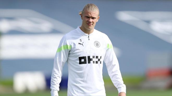 杰拉德：随时等待利物浦的召唤，但不希望俱乐部解雇斯洛特（杰拉德：愿随时为利物浦效力，但不愿见斯洛特下课）