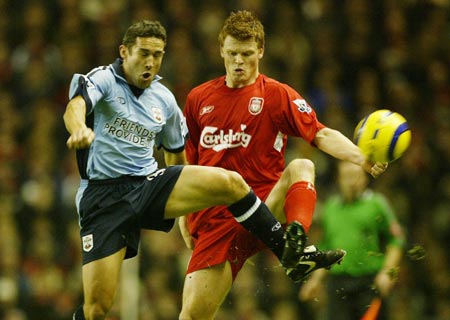 尴尬，阿隆索执教皇马的欧冠战绩是2019年索拉里之后最差（阿隆索率皇马欧冠成绩创2019年索拉里以来新低）