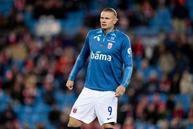 詹姆斯篮下连续得分