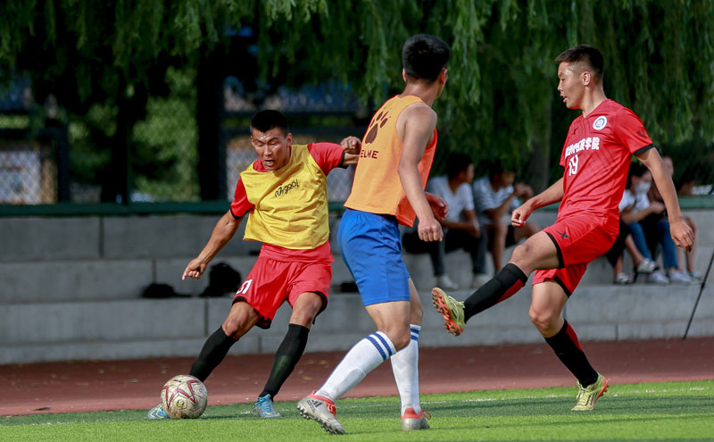 交流学习，乌兹别克斯坦U22拜访成都足协温江基地