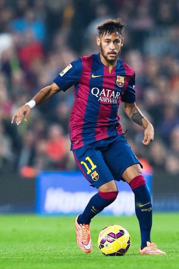 懂球帝足协杯冠军海报：国安是冠军！