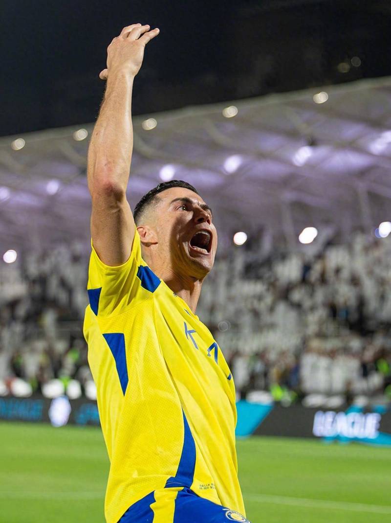 韩K联半场：白栋圭疑似手球未判点，富川FC暂0-0水原FC