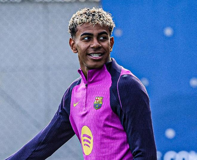 西班牙晋级美加墨世界杯，开启队史第17次世界杯之旅（西班牙锁定美加墨世界杯席位，踏上队史第17次世界杯征程）