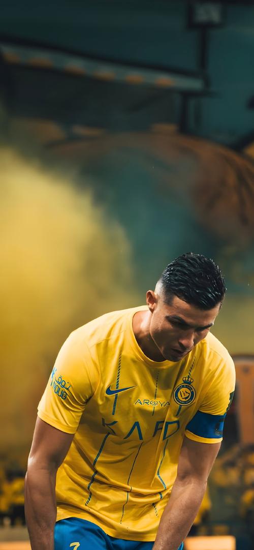 英联杯半场：维萨喜鹊处子球，卢基奇扳平，纽卡1-1富勒姆（英联杯半场：维萨喜鹊处子破门，卢基奇回敬，纽卡暂1-1富勒姆）